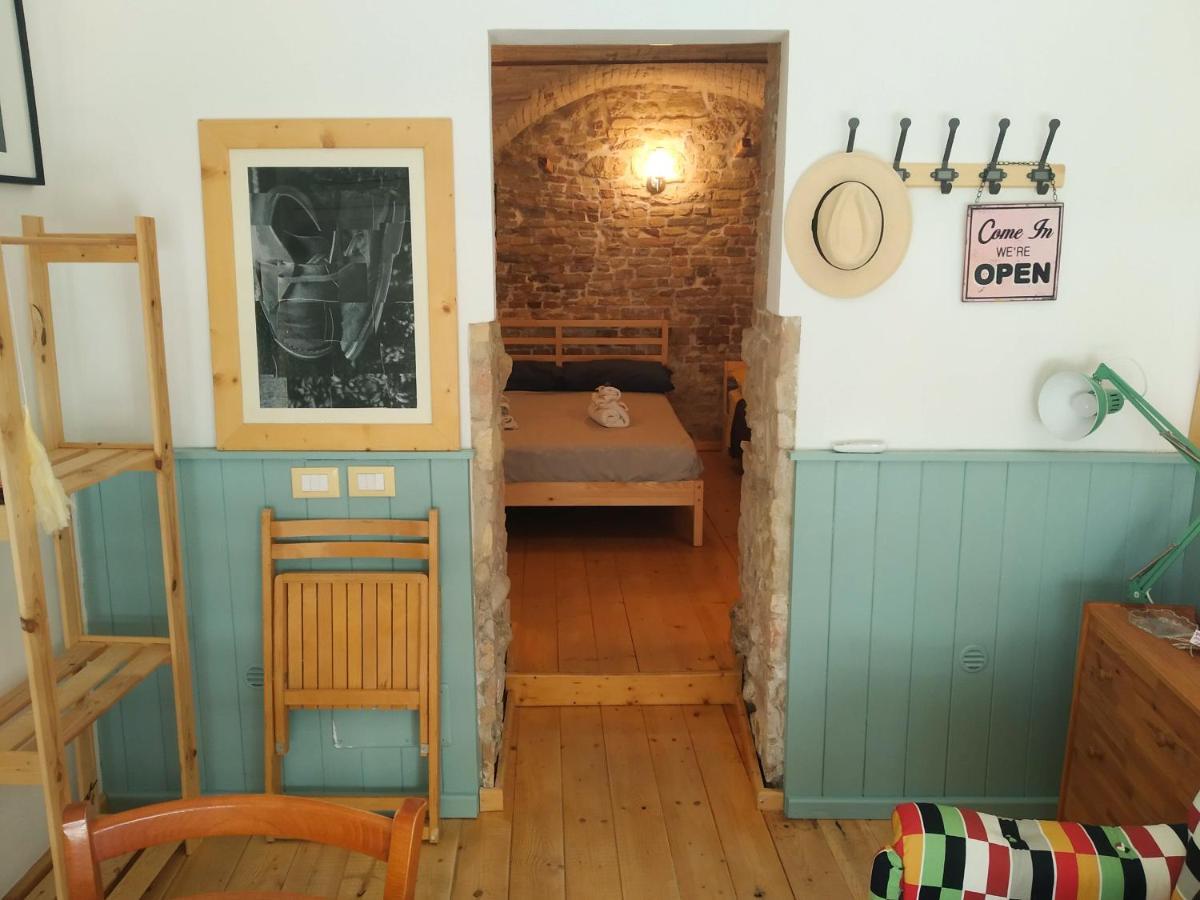 La Finestra Sul Cortile Bed & Breakfast Atri Luaran gambar