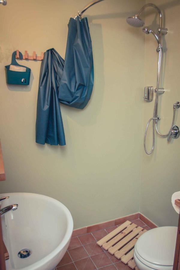 La Finestra Sul Cortile Bed & Breakfast Atri Luaran gambar